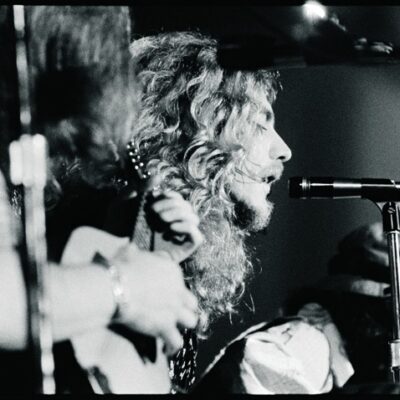 Led Zeppelin 01- LZIII era - photo credit Mythgem Ltd 2014-px700