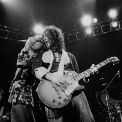 Led-Zeppelin-1975-Atlantic-Publicity-photo2-px700-header