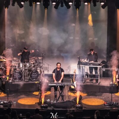 The-Neal-Morse-Band-Live-2019-Photocredit-François-Morisset-px1000