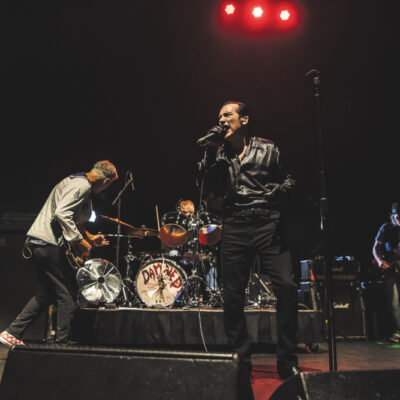 THE DAMNED bringen „Fan Club“-Video aus neuem Reunion-Live-Album „AD 2022 – Live in Manchester“